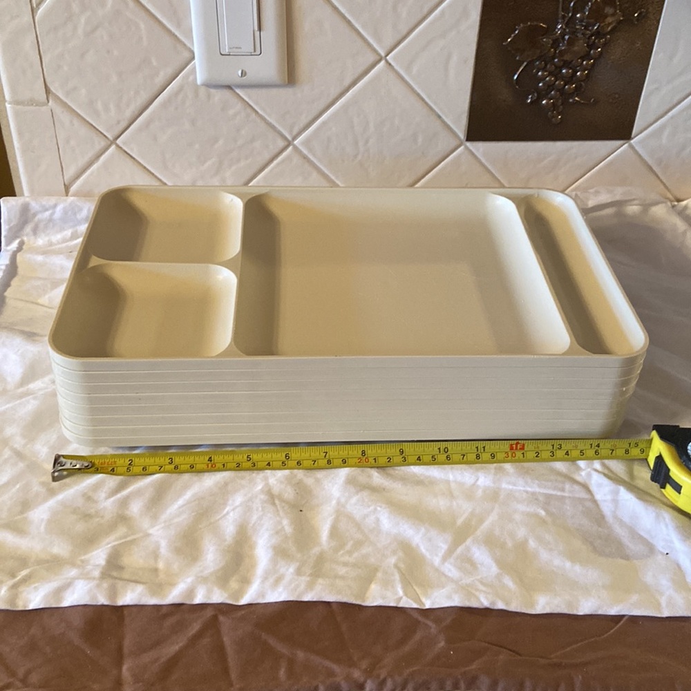 Vintage RARE Tupperware Divided Food Tray Set of 8